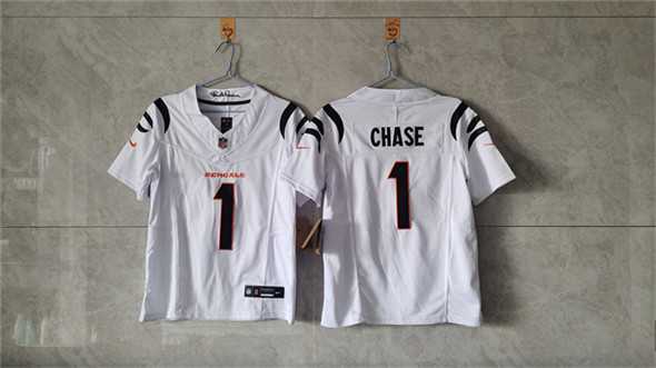 Womens Cincinnati Bengals #1 JaMarr Chase White F.U.S.E. Vapor Stitched Jersey->cincinnati bengals->NFL Jersey